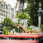 Hotel Pullman Tour Eiffel 4*