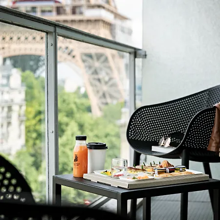 Pullman Tour Eiffel Parigi
