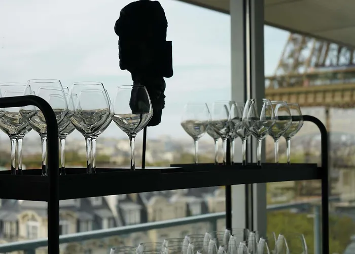 Pullman Tour Eiffel 4*
