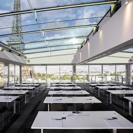 Pullman Tour Eiffel Paris
