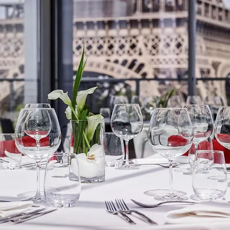 Hotel Pullman Tour Eiffel Paris