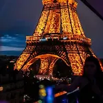 Otel Pullman Tour Eiffel 4*
