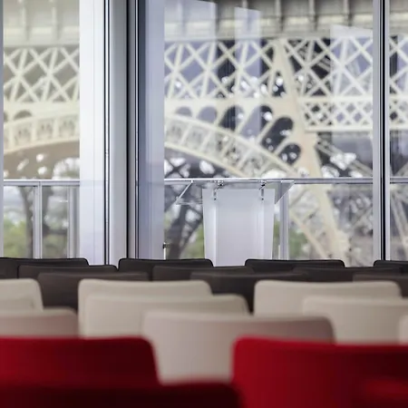מלון Pullman Tour Eiffel 4*