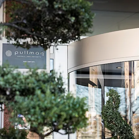 Pullman Tour Eiffel Hotel 4*