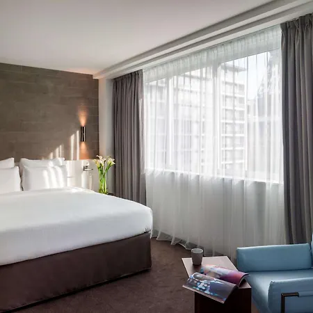 Pullman Tour Eiffel Paris