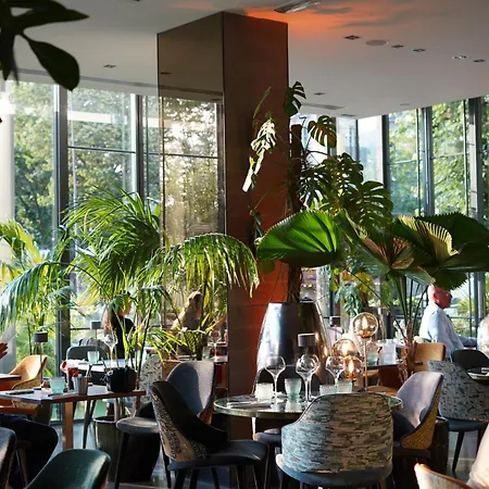 Hotel Pullman Tour Eiffel Paris