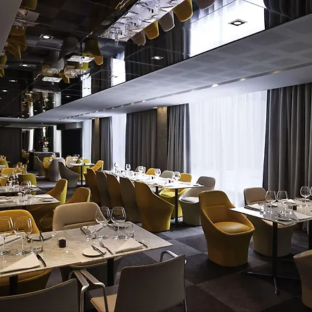 Pullman Tour Eiffel 4* Parigi