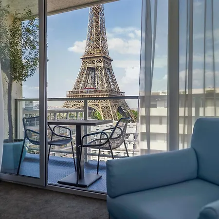 Pullman Tour Eiffel פריז