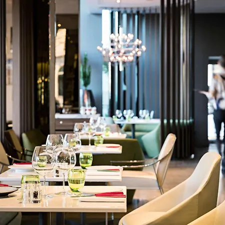 מלון Pullman Tour Eiffel