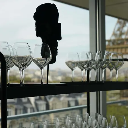 Pullman Tour Eiffel 4*