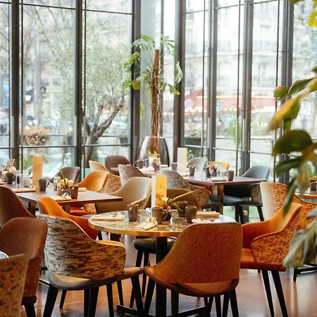 Pullman Tour Eiffel Hotel 4*