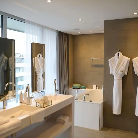 Pullman Tour Eiffel 4*