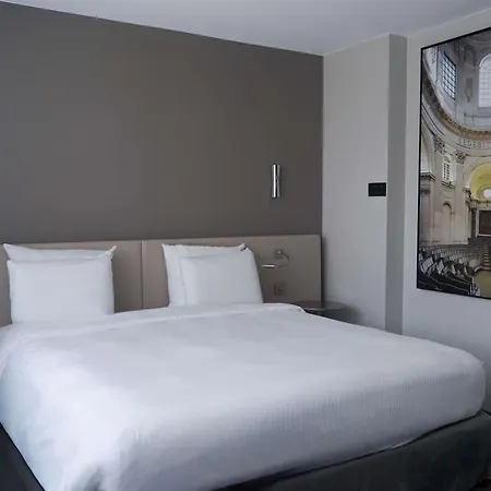 Pullman Tour Eiffel Hotel