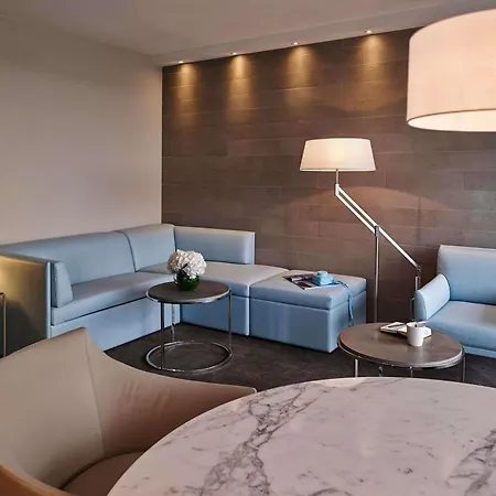 Pullman Tour Eiffel 4* Paris
