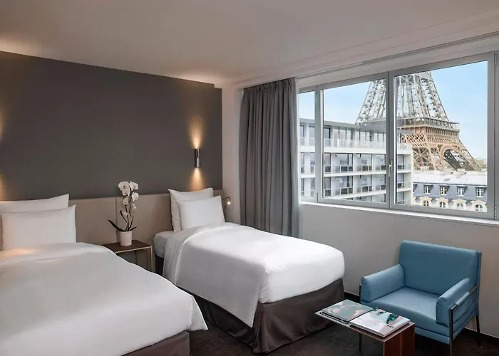 Pullman Tour Eiffel Hotel París