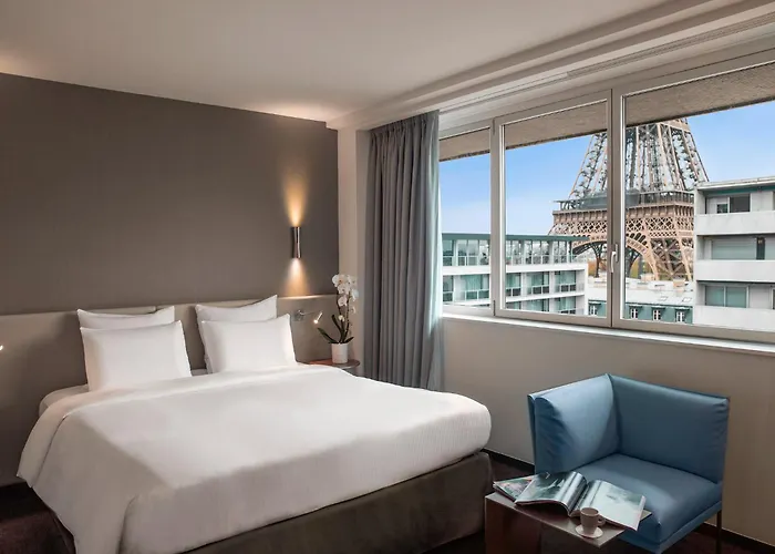 Pullman Tour Eiffel Szálloda 4*