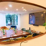 풀만 타워 에펠 호텔 4*