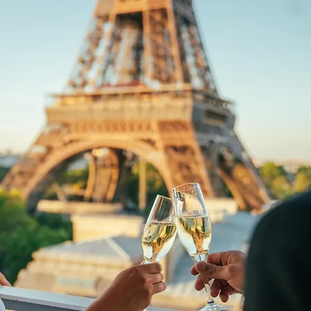 Pullman Tour Eiffel 4* Paris