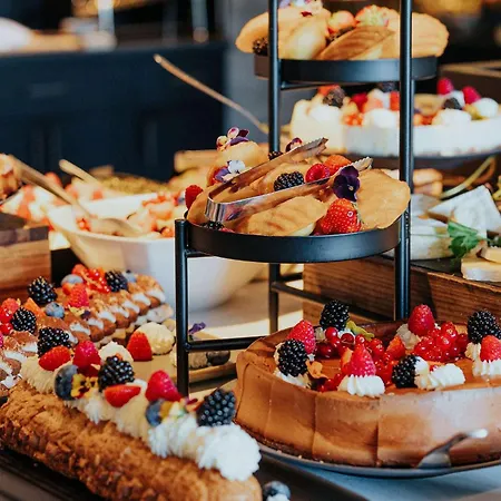 Hotell Pullman Tour Eiffel 4*