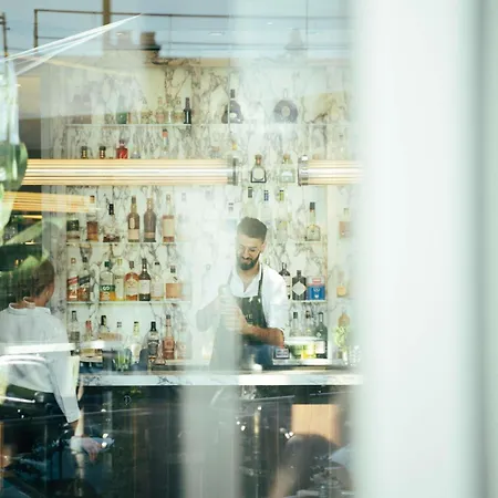 プルマン トゥール エッフェル 4* パリ