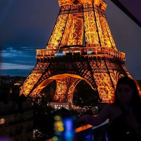 Hotell Pullman Tour Eiffel 4*