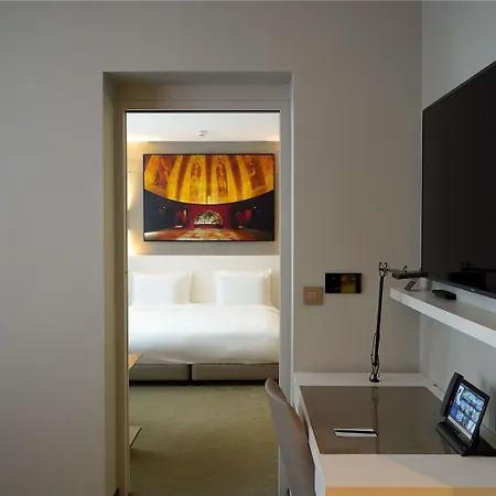 Pullman Tour Eiffel Paris