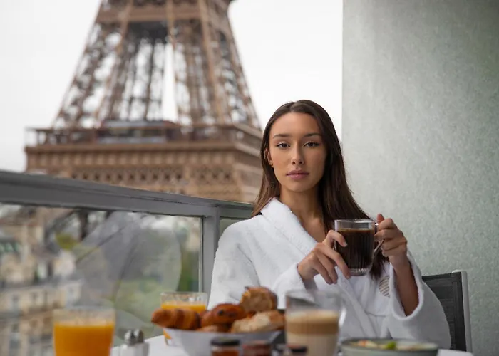 Pullman Tour Eiffel 4* Paris