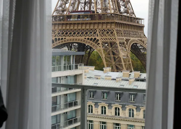 Pullman Tour Eiffel Hotel 4*